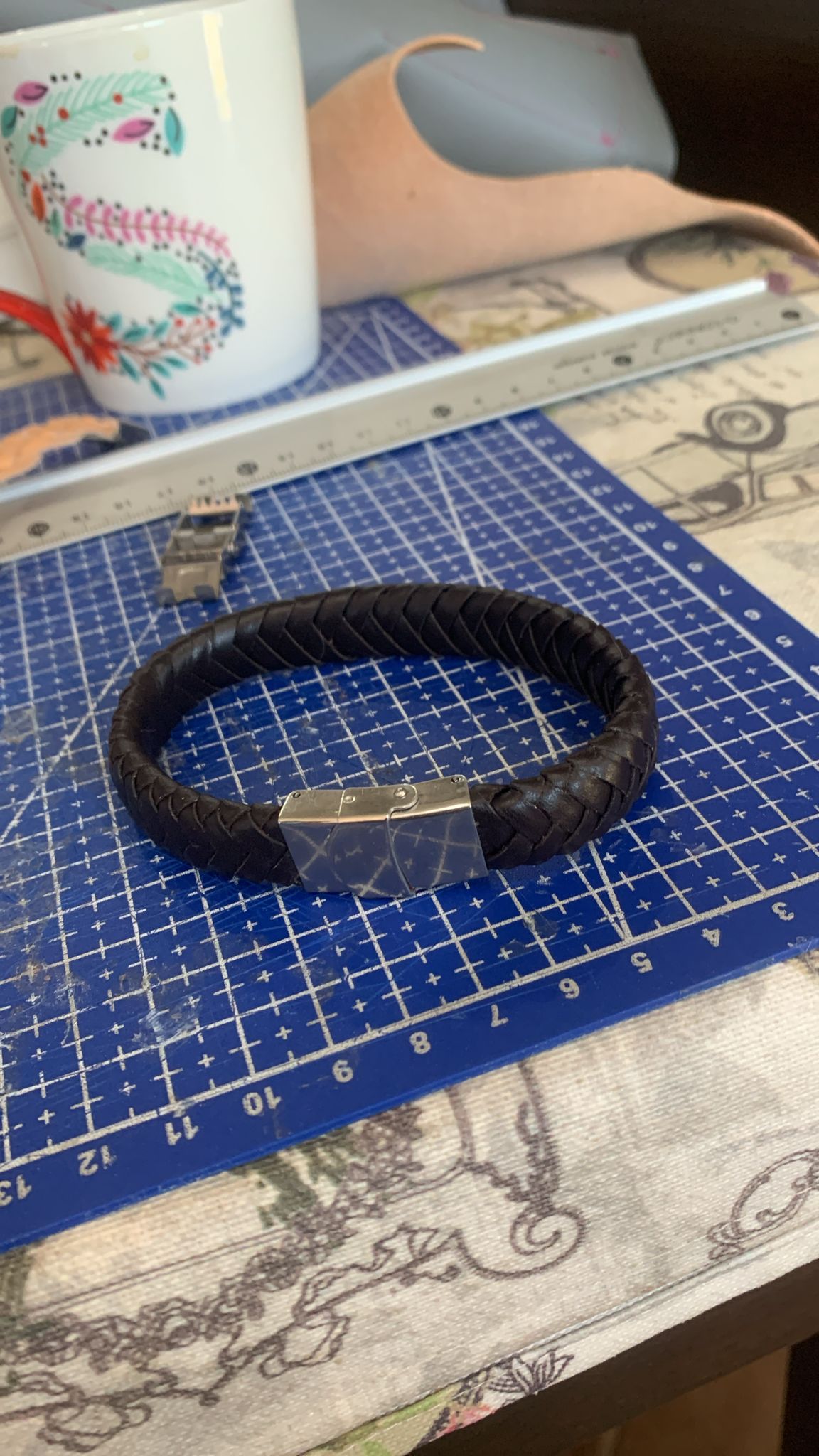 Imagen 3 de 4: Pulsera de cuero trenzado